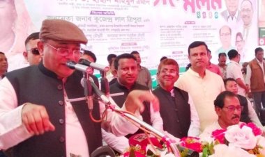 সরকারকে দড়ি ধরে টান দিতে গিয়ে বিএনপি চিৎপটাং : তথ্যমন্ত্রী