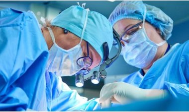 পেট থেকে বের হল মদের বোতল! ‌তাজ্জব চিকিৎসকরা