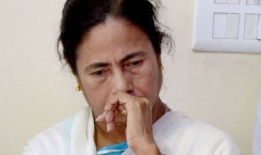 মুসলিম ভোট মমতার কপালে চিন্তার ভাঁজ ফেলেছে