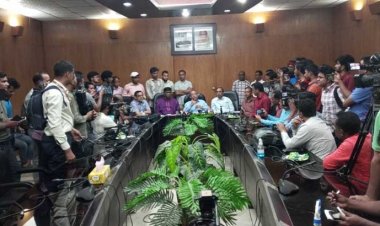 শিক্ষার্থীদের দাবি মেনে নিলো কর্তৃপক্ষ, আগামীকাল থেকে রাবিতে ক্লাস-পরীক্ষা