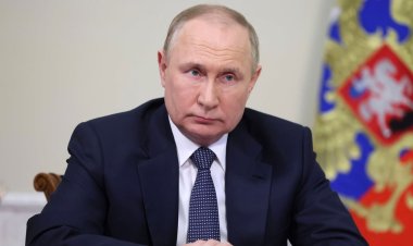 ইউক্রেনে গেছেন পুতিন!