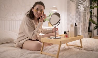 ঘুমের আগে ৫টি কাজ ভালো রাখবে আপনার ত্বক