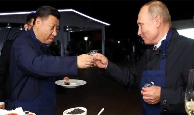 নৈশভোজে ‘বন্ধু’ শি জিনপিংকে যা খাওয়ালেন পুতিন