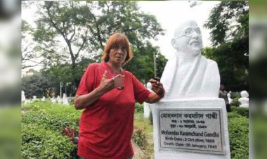 চলে গেলেন ভাস্কর শামীম শিকদার