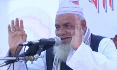 মাহফিলে বয়ানরত অবস্থায় ইমামের মৃত্যু