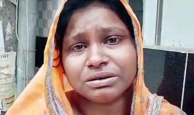 কাঁদছেন আর অনুরোধ করছেন, আমারে ফিরায়ে দিয়েন না