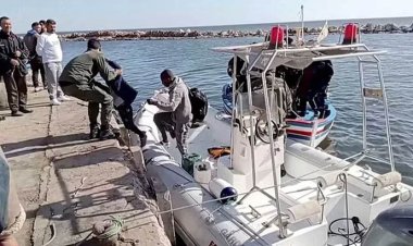 তিউনিসিয়া উপকূলে নৌকা ডুবে ৩৪ শরণার্থী নিখোঁজ