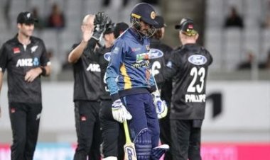 ৭৬ রানে গুটিয়ে লজ্জার রেকর্ড শ্রীলঙ্কার