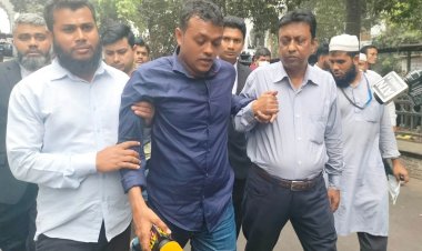 সুপ্রিম কোর্টে পুলিশের লাঠিচার্জ : রিটের আদেশ বুধবার