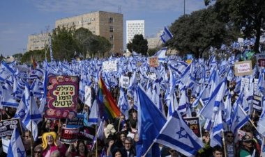 নেতানিয়াহুর বিরুদ্ধে ‘ঐতিহাসিক’ ধর্মঘটে অচল ইসরাইল