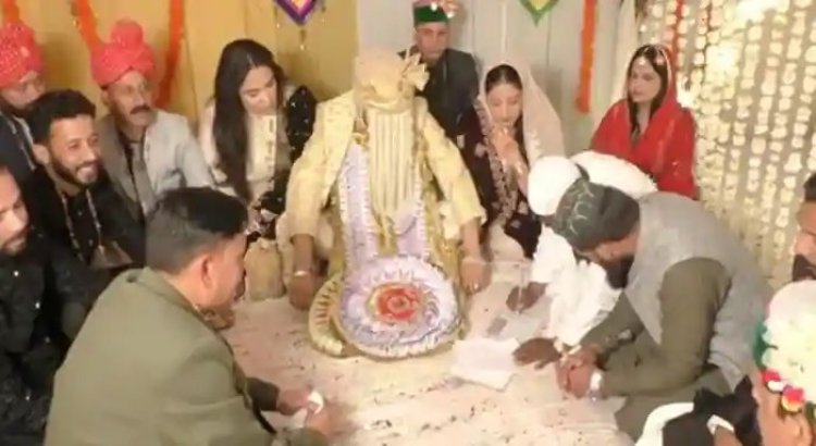 শিমলায় মন্দিরে বিয়ে হলো মুসলিম যুগলের