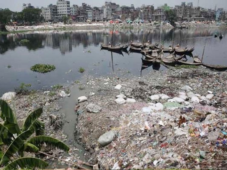 রাজধানীতে পয়োনিষ্কাশন-গ্যাসলাইন পরীক্ষায় তদারকি দল গঠনের নির্দেশ হাইকোর্টের