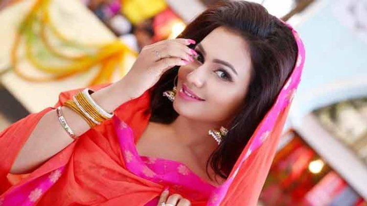 এবারও ঈদে নতুন চমক দেখাবেন নুসরাত ফারিয়া