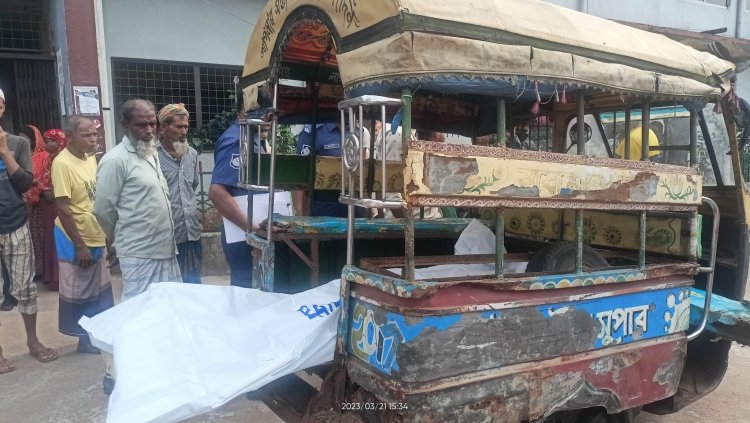 কেন্দুয়ায় পৃথক স্থানে ফুটবল ও ক্যারাম খেলা নিয়ে সংঘর্ষ, নিহত ২