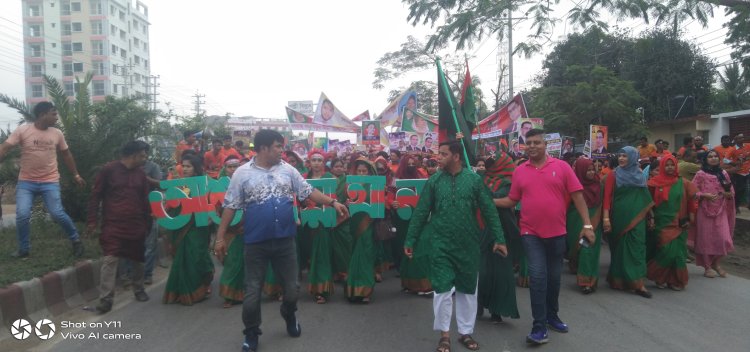 আশুলিয়া থানা বিএনপির উদ্দ্যোগে মহান স্বাধীনতা দিবসে জাতীয় স্মৃতিসৌধে পুষ্পস্তবক অর্পন