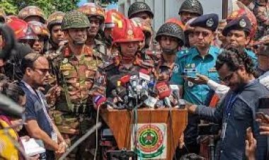 আপনাদের জন্যই জীবন দিচ্ছি, ফায়ার সার্ভিসের ওপর আঘাত কেন : ডিজি