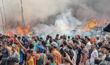 ‘ক্ষতিগ্রস্ত ব্যবসায়ীদের পর্যাপ্ত অনুদান দেবেন প্রধানমন্ত্রী’