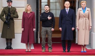 সম্পর্ক গভীর করতে পোল্যান্ডে জেলেনস্কি