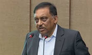 ব্যবসায়ীদের ঝুঁকিপূর্ণ বিপণিবিতান ছাড়ার আহ্বান স্বরাষ্ট্রমন্ত্রীর