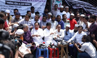 বঙ্গবাজারের ব্যবসায়ীদের পুনর্বাসনে এফবিসিসিআইয়ের ১ কোটি টাকা