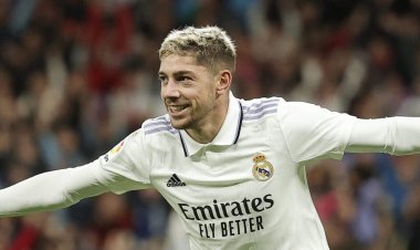 ঘুষির দায়ে অভিযুক্ত ভালভার্দে