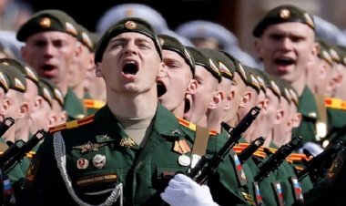 রাশিয়া সেনাবাহিনীতে বাড়াচ্ছে তরুণদের সংখ্যা