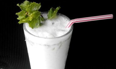 ইফতারের জন্য টক দইয়ের শরবত তৈরির রেসিপি