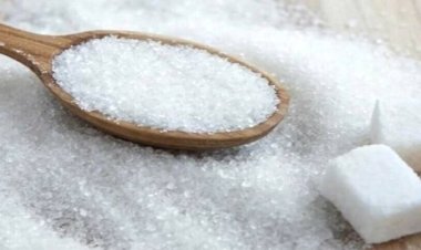 মালয়েশিয়া থেকে ২৫ হাজার টন চিনি কিনছে সরকার