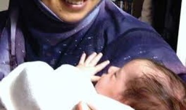 বুকের দুধ খাওয়াচ্ছেন এমন মায়েরা যেসব খাবার বাদ দেবেন