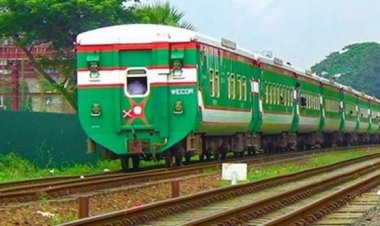 চট্টগ্রামগামী ঈদের প্রথম ট্রেন ‘সোনার বাংলা’র যাত্রা বাতিল