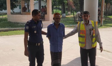 মাকে হত্যার অভিযোগে ছেলে আটক