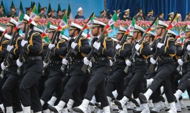 সশস্ত্র বাহিনী দিবসে শক্তি তুলে ধরবে ইরান