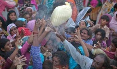 ব্যাপক মূল্যস্ফীতিতে পাকিস্তানে মলিন ঈদের আনন্দ