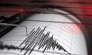 শক্তিশালী দুই ভূমিকম্পে কেঁপে উঠল ইন্দোনেশিয়া