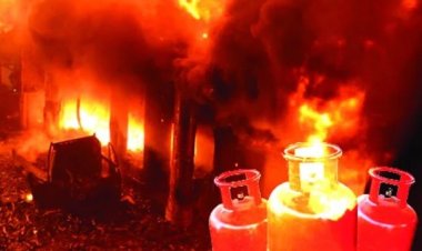 চট্টগ্রামে অটোরিকশায় সিলিন্ডার বিস্ফোরণ, দগ্ধ ৫