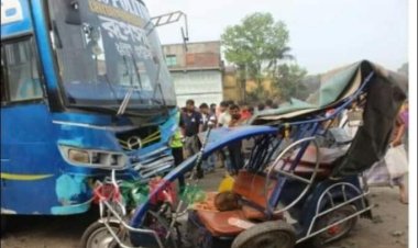 রাজবাড়ীতে মোটরসাইকেল-ইজিবাইক সংঘর্ষে নিহত ১