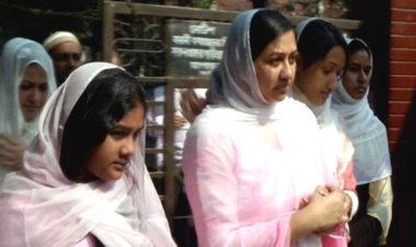 দীর্ঘদিন পর দুই নাতনি ও পুত্রবধূর সঙ্গে খালেদা জিয়ার ঈদ