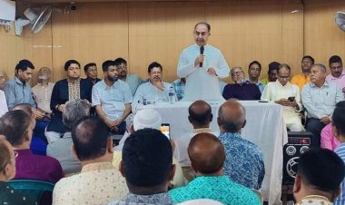 দেন দরবারে কাজ হবে না, সরকারকে পদত্যাগ করতেই হবে : মির্জা আব্বাস