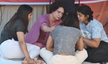 কুস্তিগিরদের পাশে প্রিয়াঙ্কা-কেজরিওয়াল, কপিল-সানিয়ারা