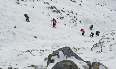 এপ্রিল-শেষেও কাশ্মির-হিমাচল-উত্তরাখণ্ডে প্রবল তুষারপাত