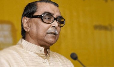 রাষ্ট্র আমলাদের হাতে বন্দি : মেনন