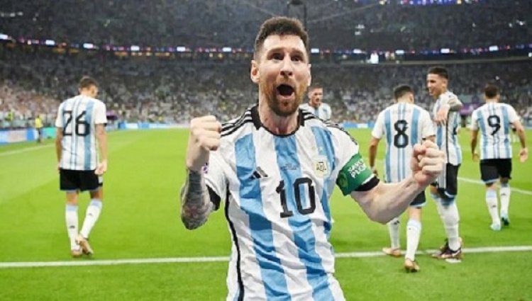ব্রাজিলকে তিনে নামিয়ে শীর্ষে আর্জেন্টিনা