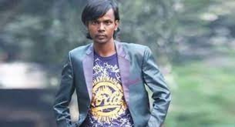 রুচির দুর্ভিক্ষ কাটাতে বাসায় শিক্ষক রেখে পড়ছেন হিরো আলম