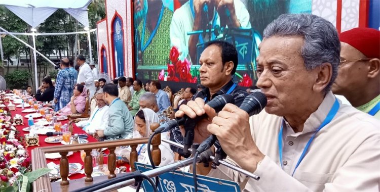 সংবিধানের দোহাই দেয়া, ভোট চোরদের চিহ্নিত করে তালিকা করা হচ্ছে: আমীর খসরু 