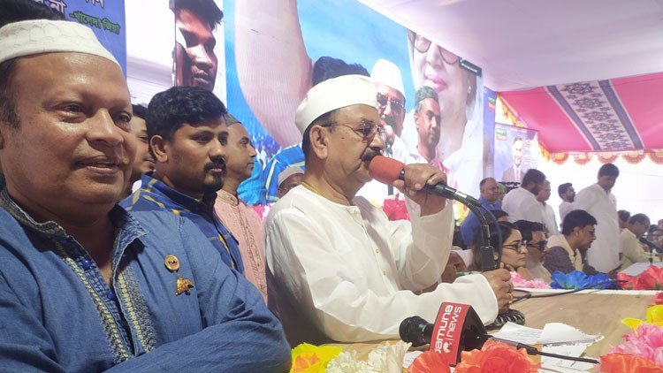 এই সরকার আইসিইউতে আছে : বাবু গয়েশ্বর