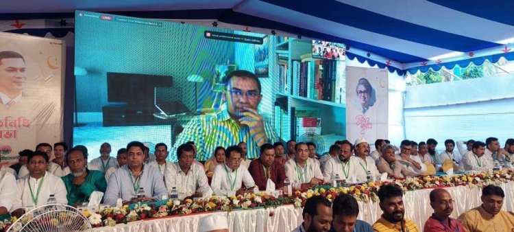 ডাকাতের কবলে পড়েছে দেশ- গয়েশ্বর চন্দ্র রায়