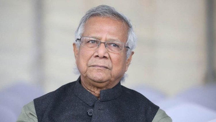 শ্রমিকদের মামলায় আদালতে লিখিত জবাব দাখিল করলেন ড. ইউনূস