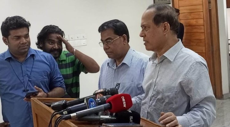মনোনয়নপত্র বাতিলে আরও যত্নবান হতে বললেন সিইসি