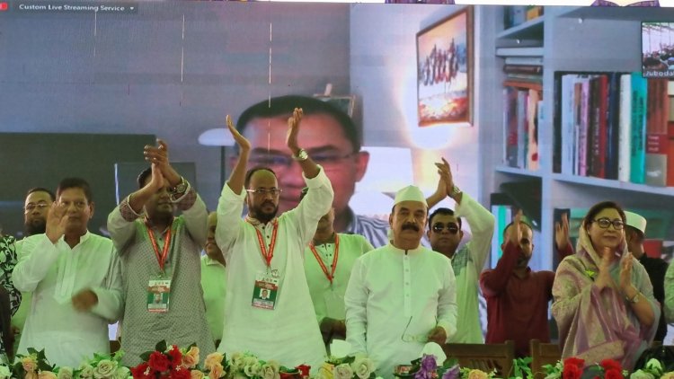 সরকারের পতন ঘটাতে ঐক্যবদ্ধ হতে হবে : গয়েশ্বর