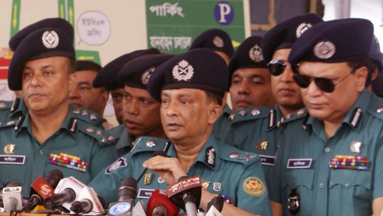 নতুন কোনো হুমকি নেই, অতীত মাথায় রেখে নিরাপত্তা ব্যবস্থা: ডিএমপি কমিশনার